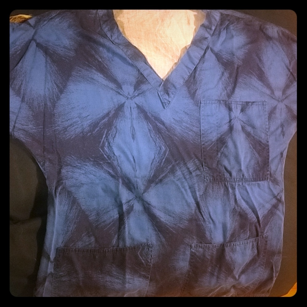 Scrub Top